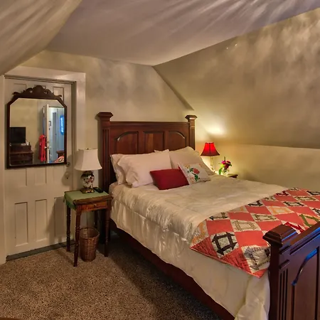 Hobble Inn-3